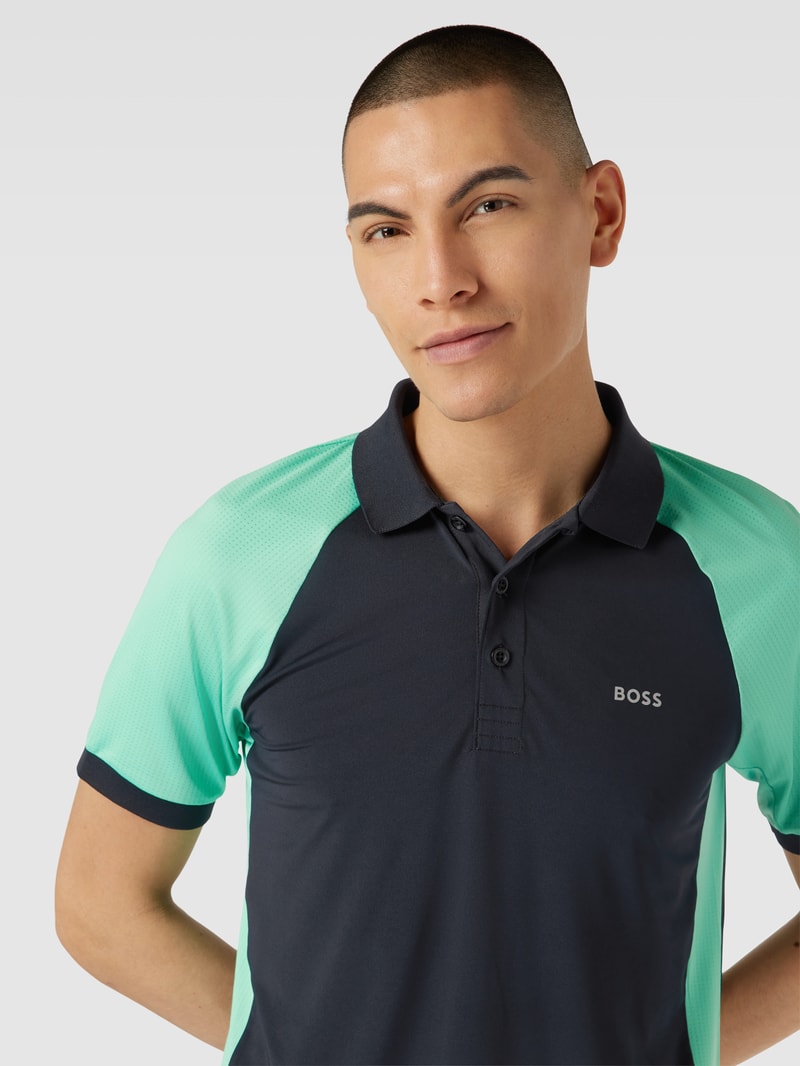 Poloshirt mit Label-Detail Modell 'Pauletech' in marineblau