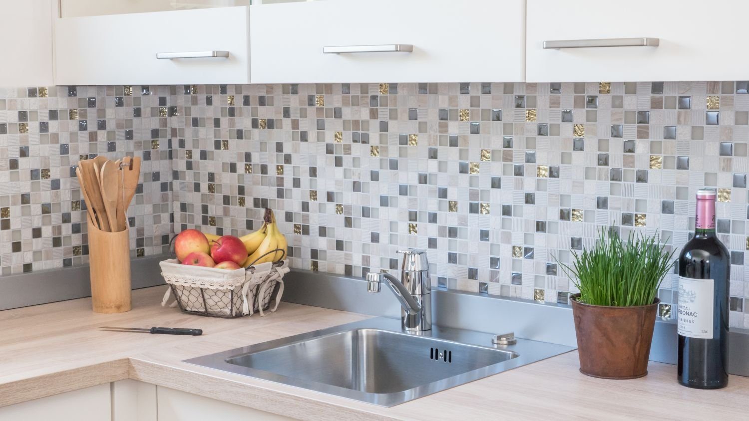 Mosani Mosaikfliesen Glasmosaik Naturstein Mosaik hellgrau gold matt / 10 Matten