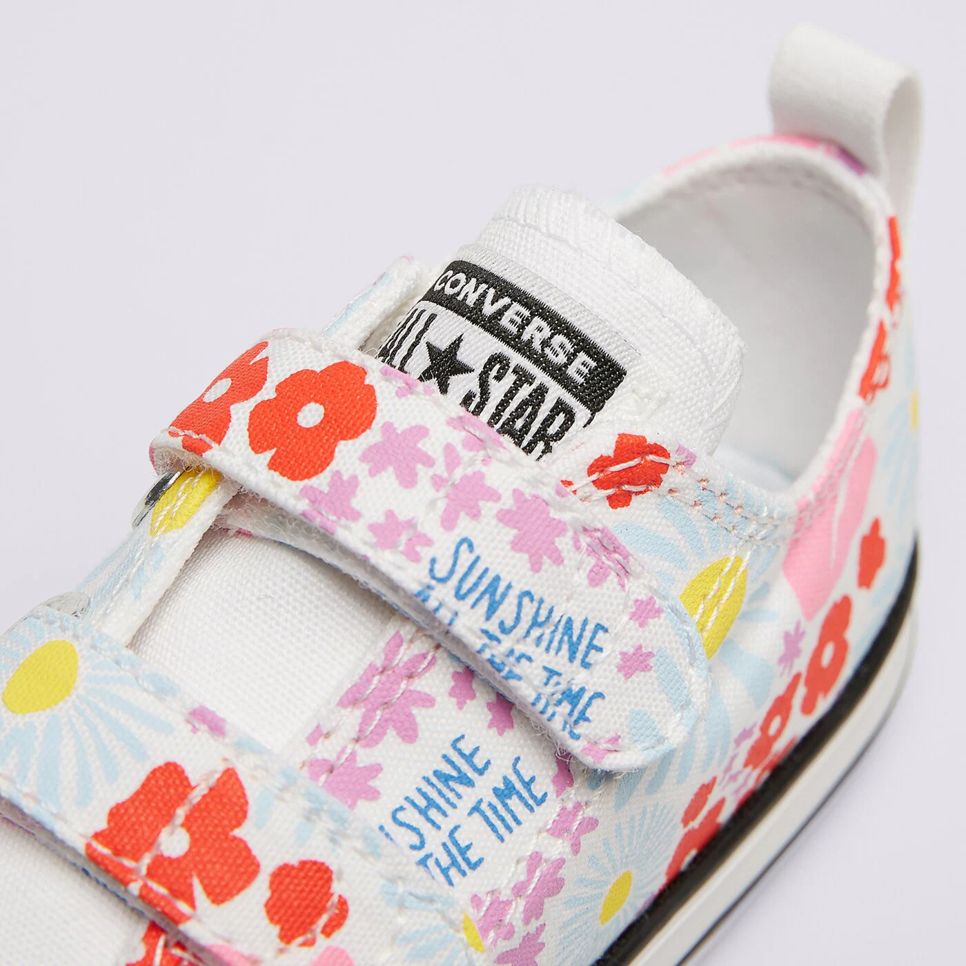 CONVERSE CHUCK TAYLOR ALL STAR 2V Rosa