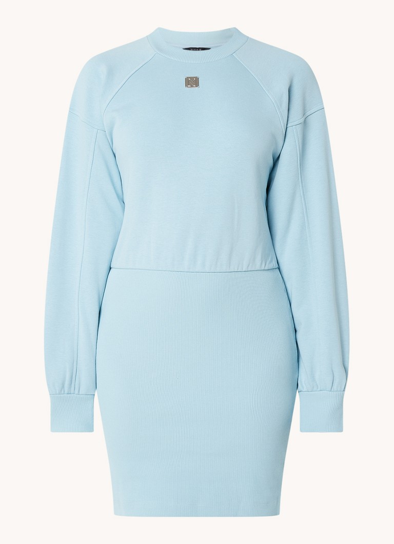 Robe pull courte NIKKIE Bangalore avec logo