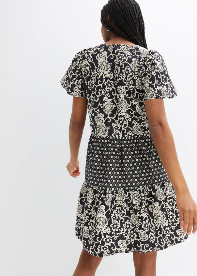 Kleid mit Volant in festem Material