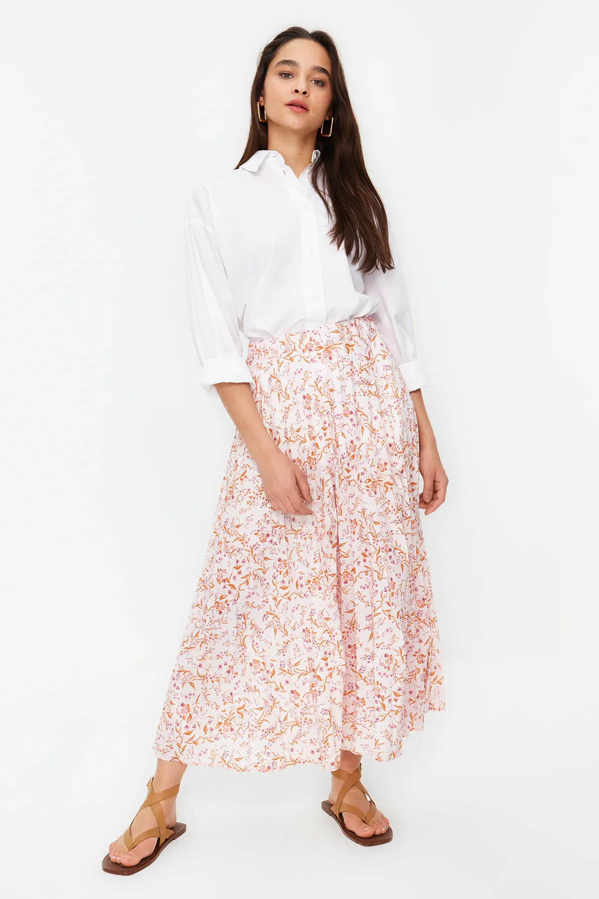 Trendyol Modest  Ecrufarbener gewebter Plisseerock mit Blumenmuster und elastischer Taille TCTSS23EE00018