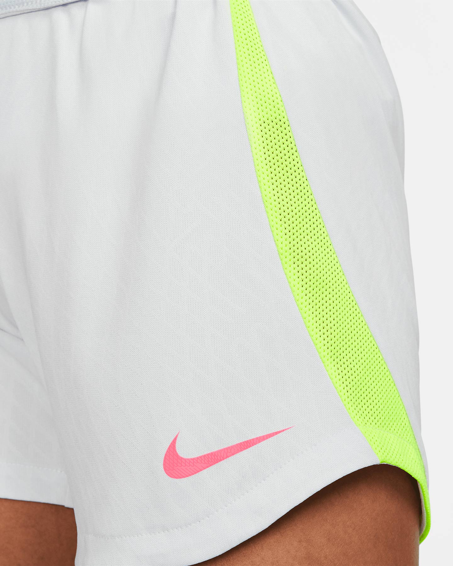 Nike Strike W Fotbollsshorts DX0473-043
