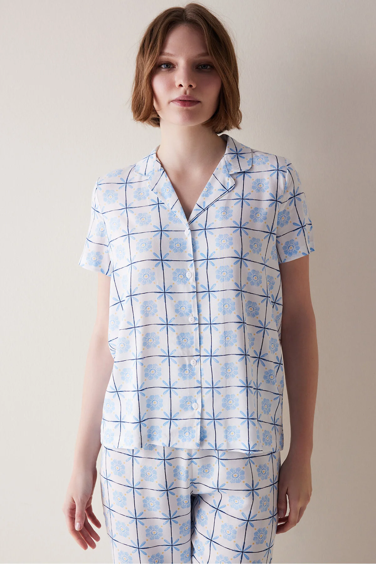 Penti  Base Lily Off-White Hemd-Pyjama-Set