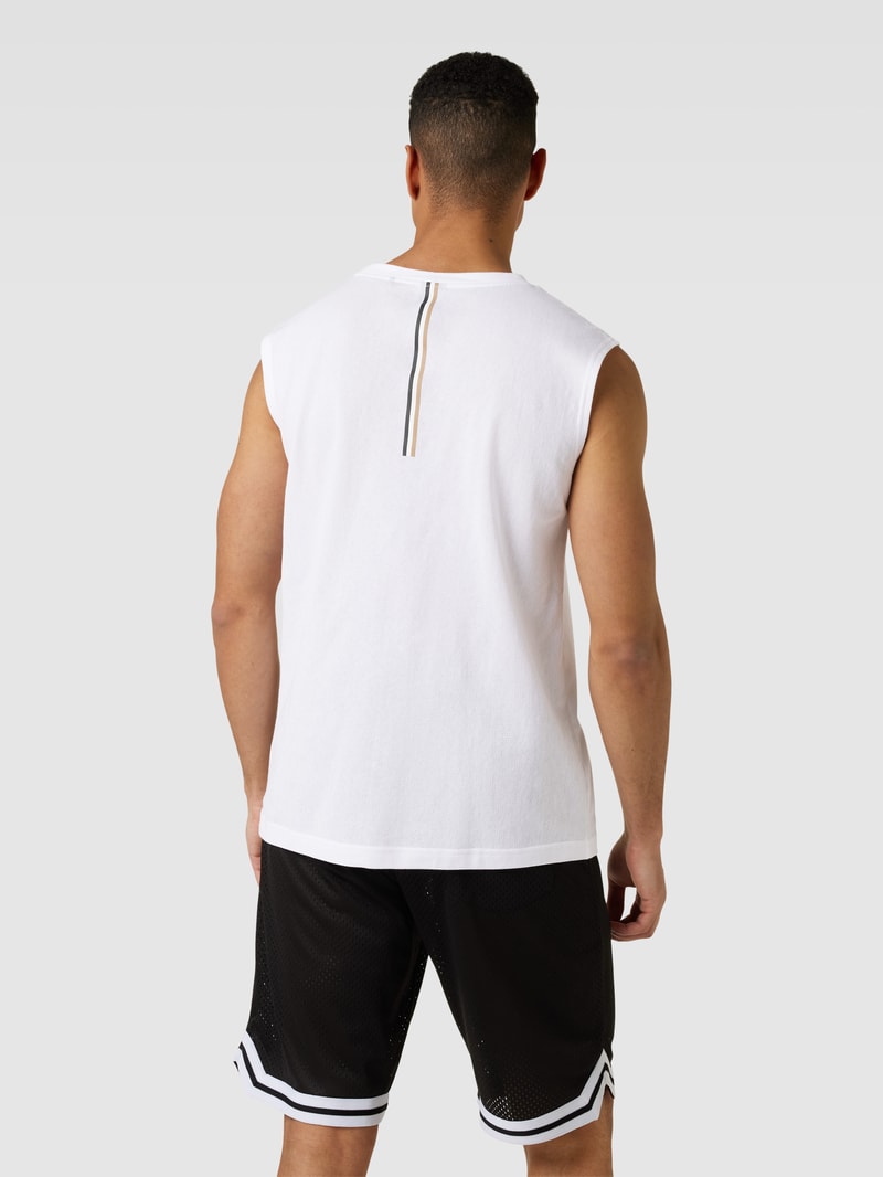 Tanktop mit Label-Detail Modell 'Tankcomfort' in weiß