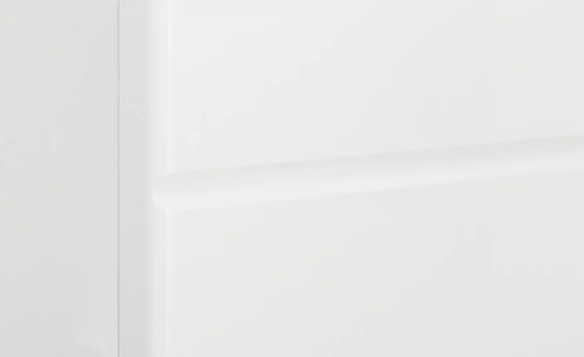 Garderobenschrank mit Spiegeltür