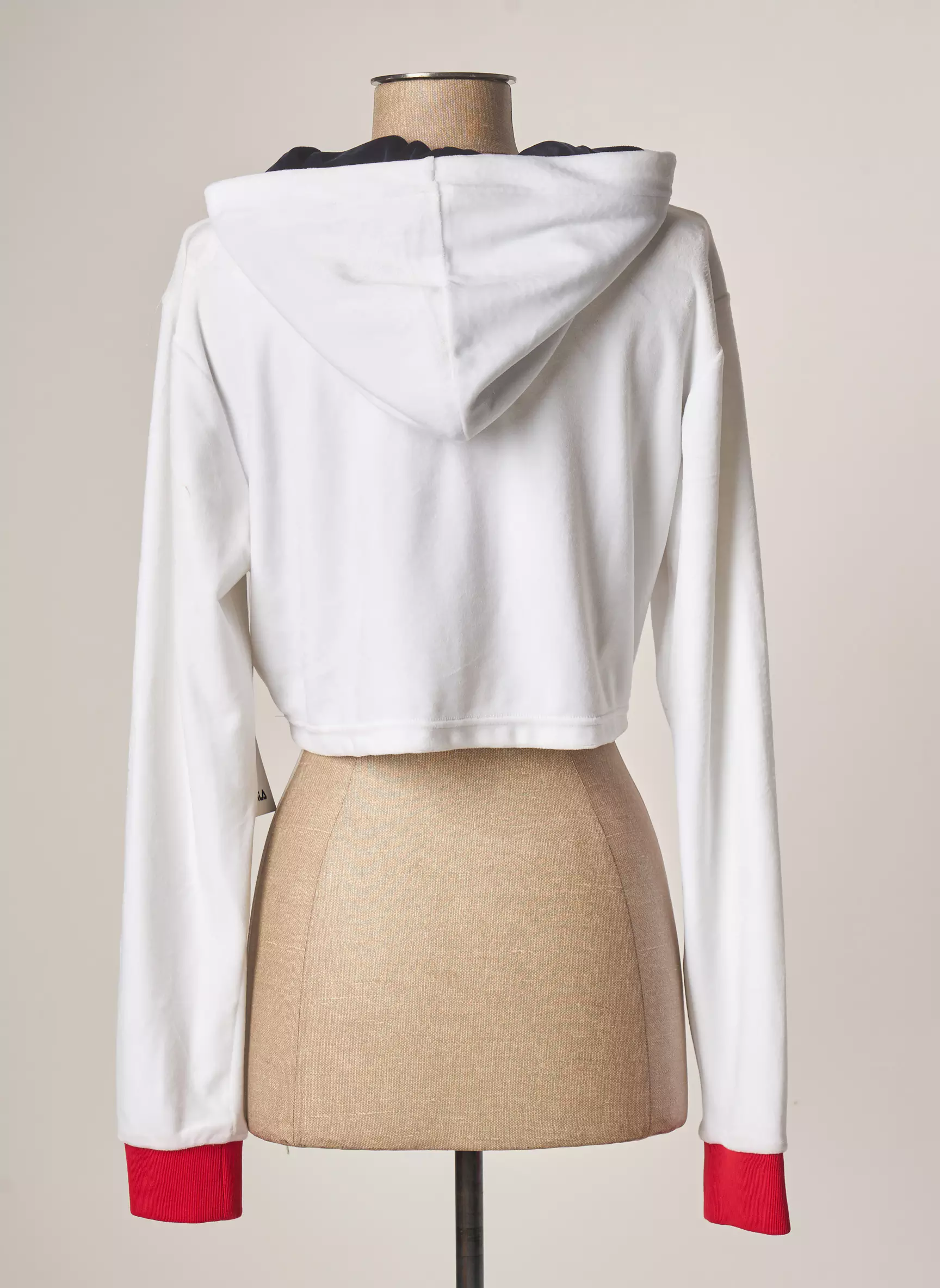Fila Sweat Capuche Femme couleur blanc