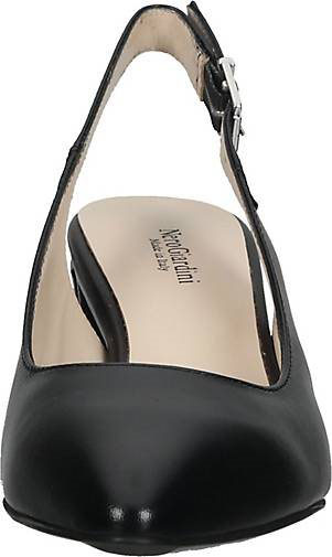 NeroGiardini Pumps