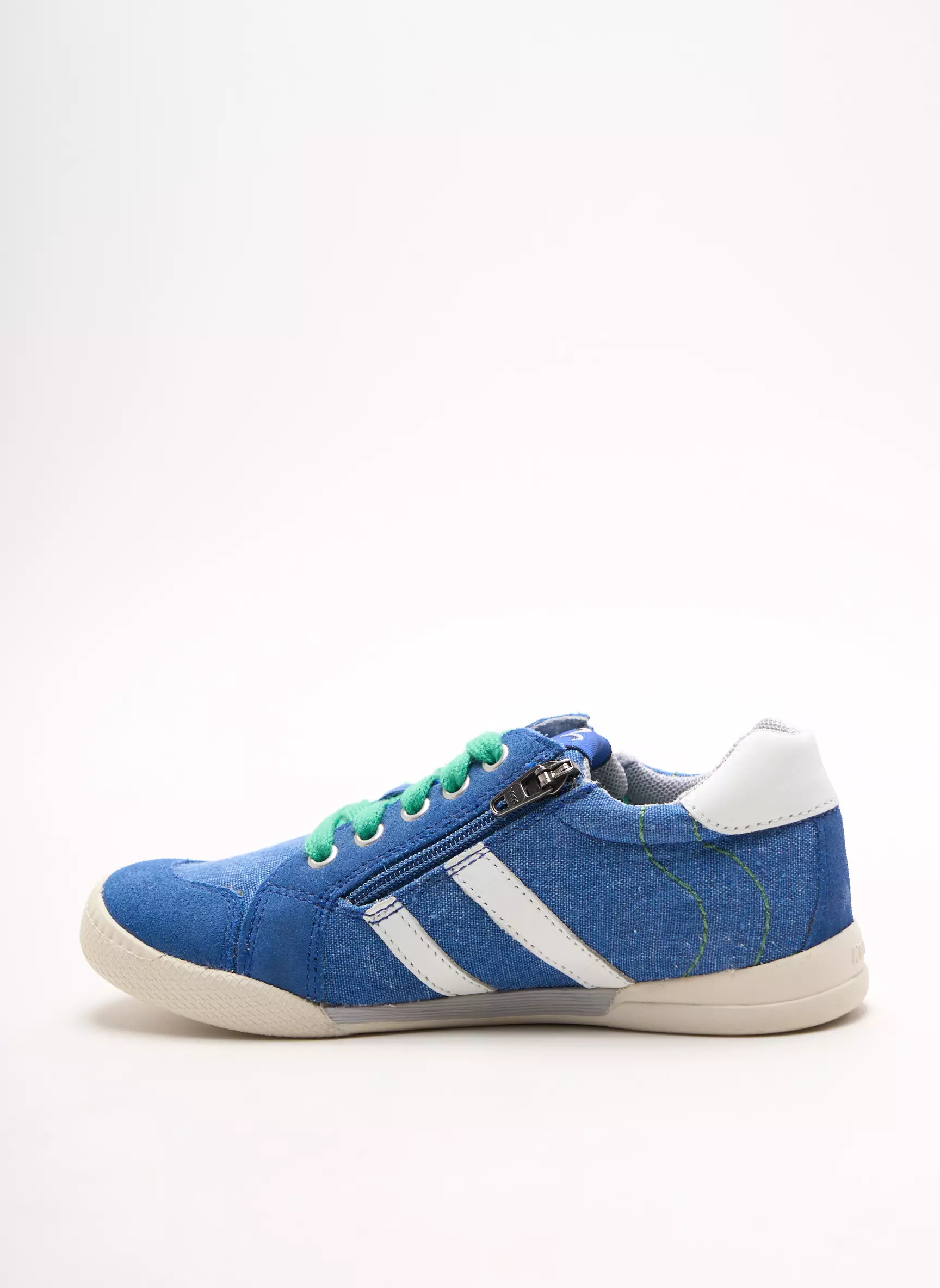 Noel Baskets Garcon couleur bleu