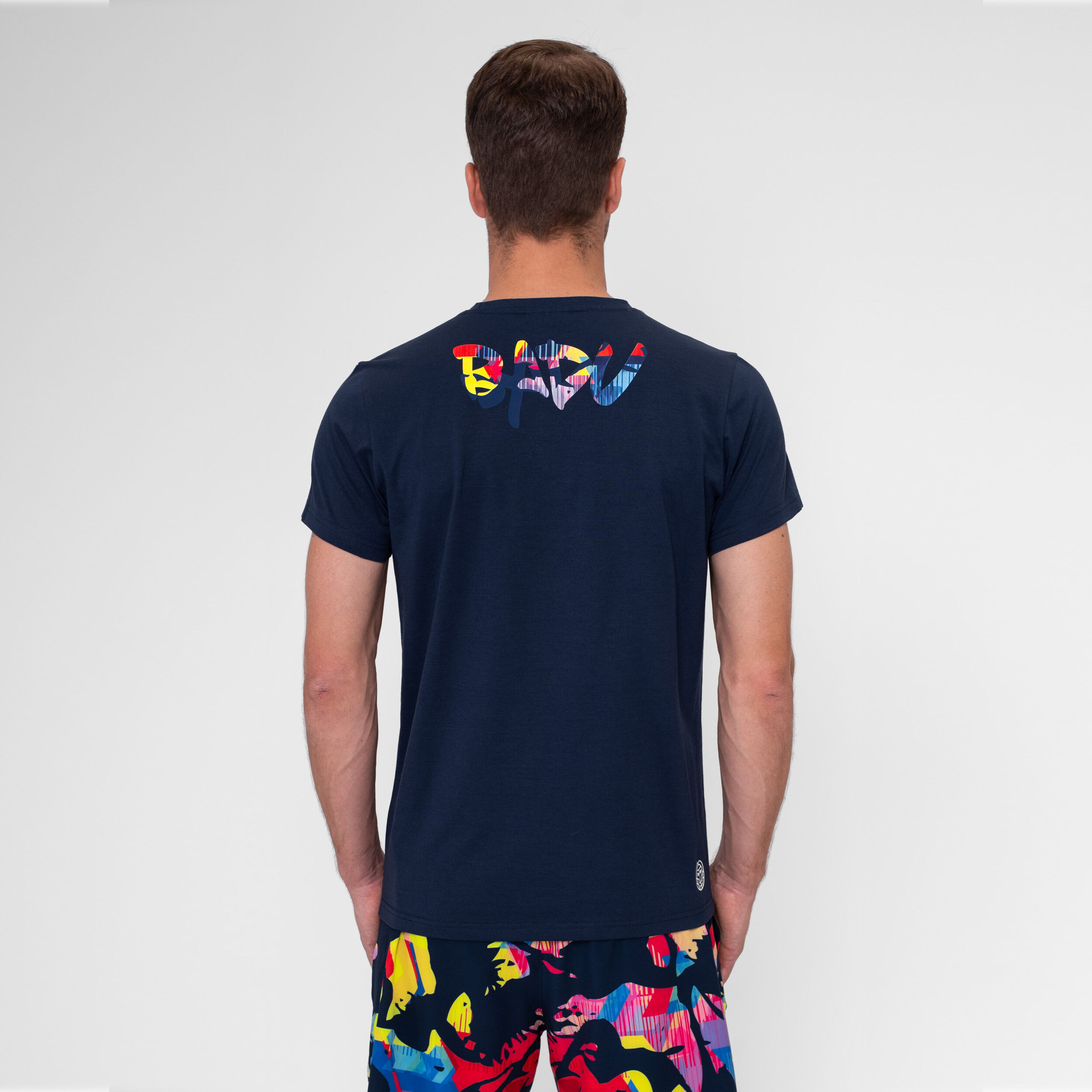 Wild Arts Chill T-Shirt Herren - Dunkelblau, Mehrfarbig
