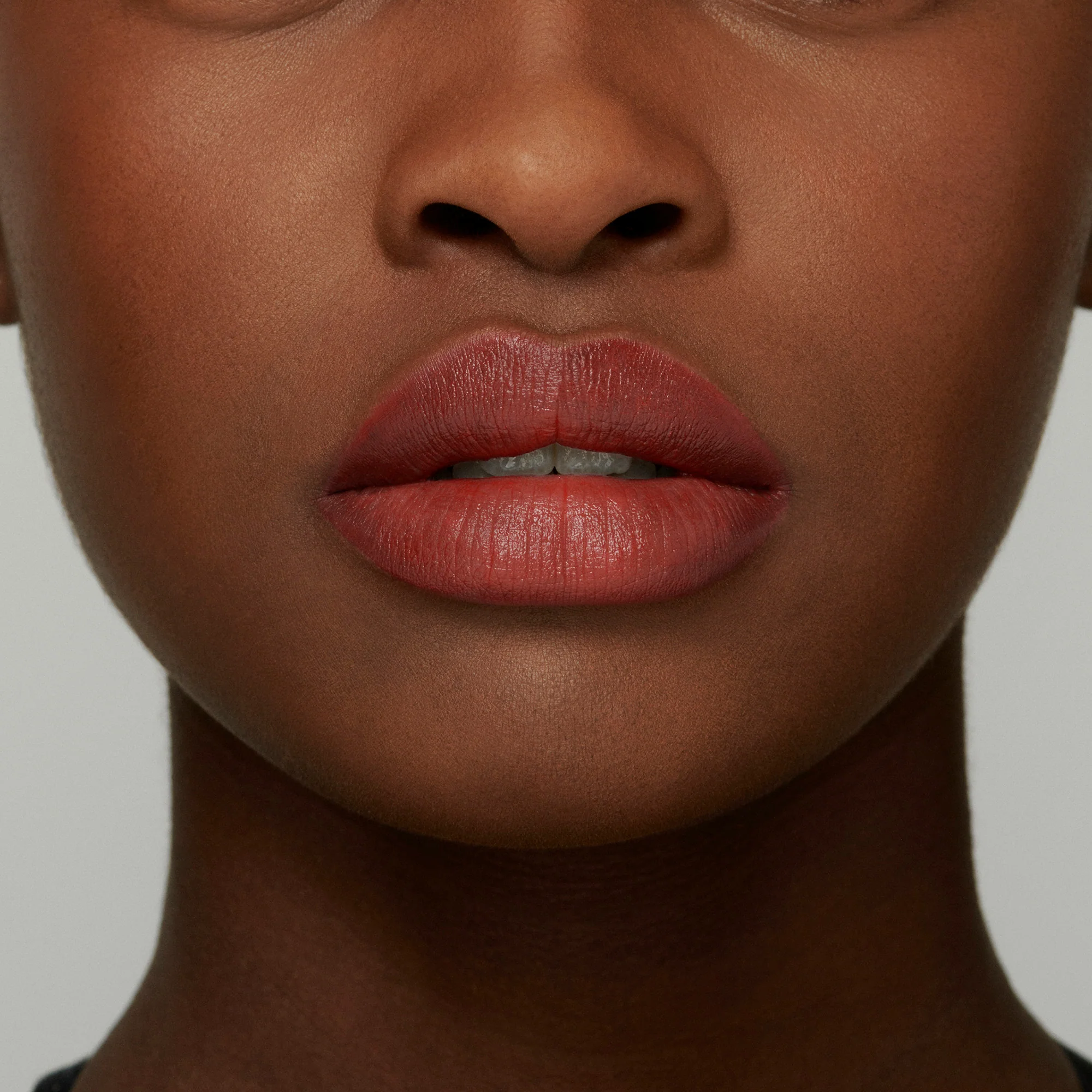 Petal Soft Lipstick Crayon - Læbeblyant, Læbestift