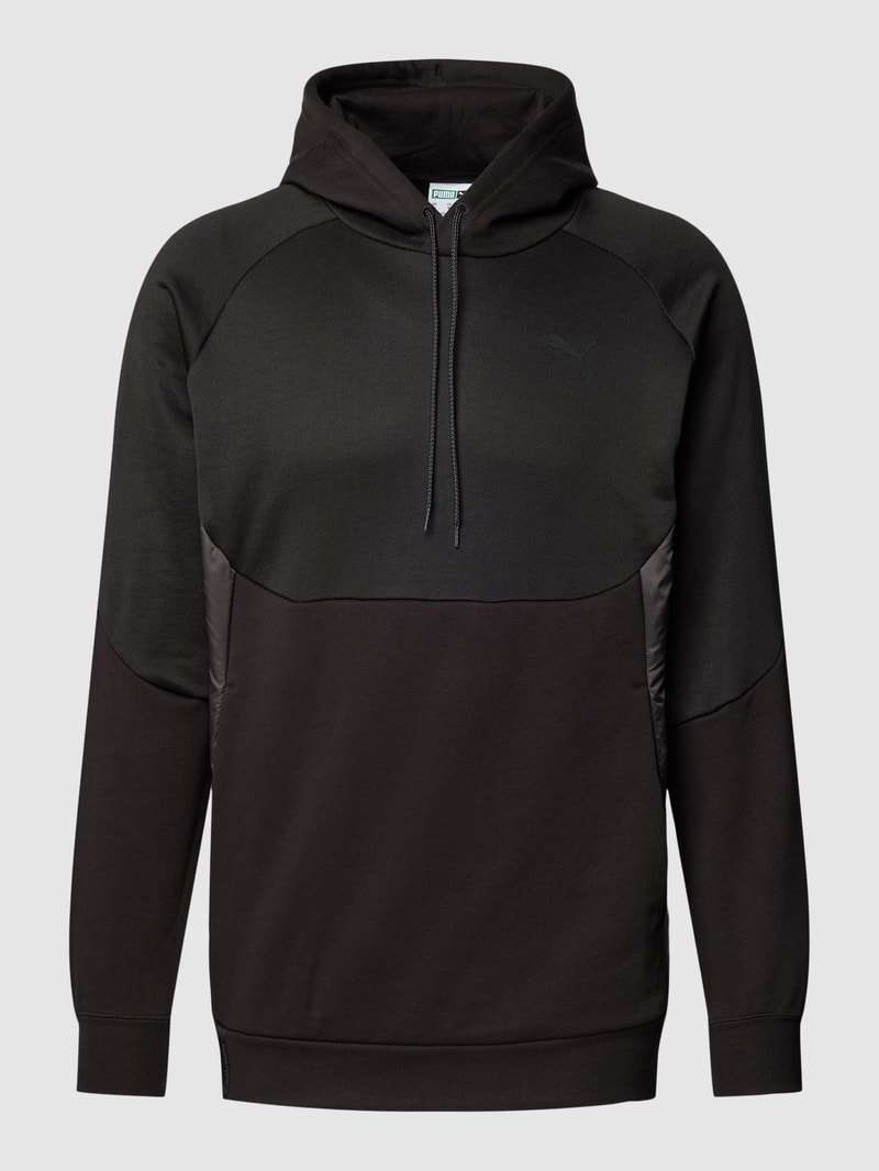 Hoodie mit Känguru-Tasche Modell 'PUMATECH Hoodie FL' in schwarz