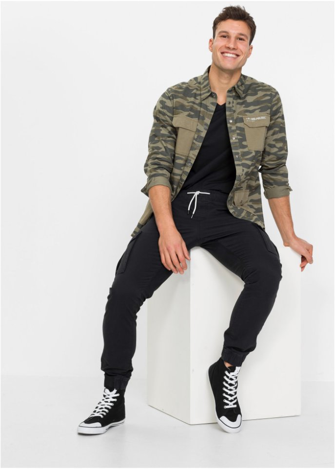 Slim Fit Stretch-Schlupfhose mit Cargotaschen, Straight