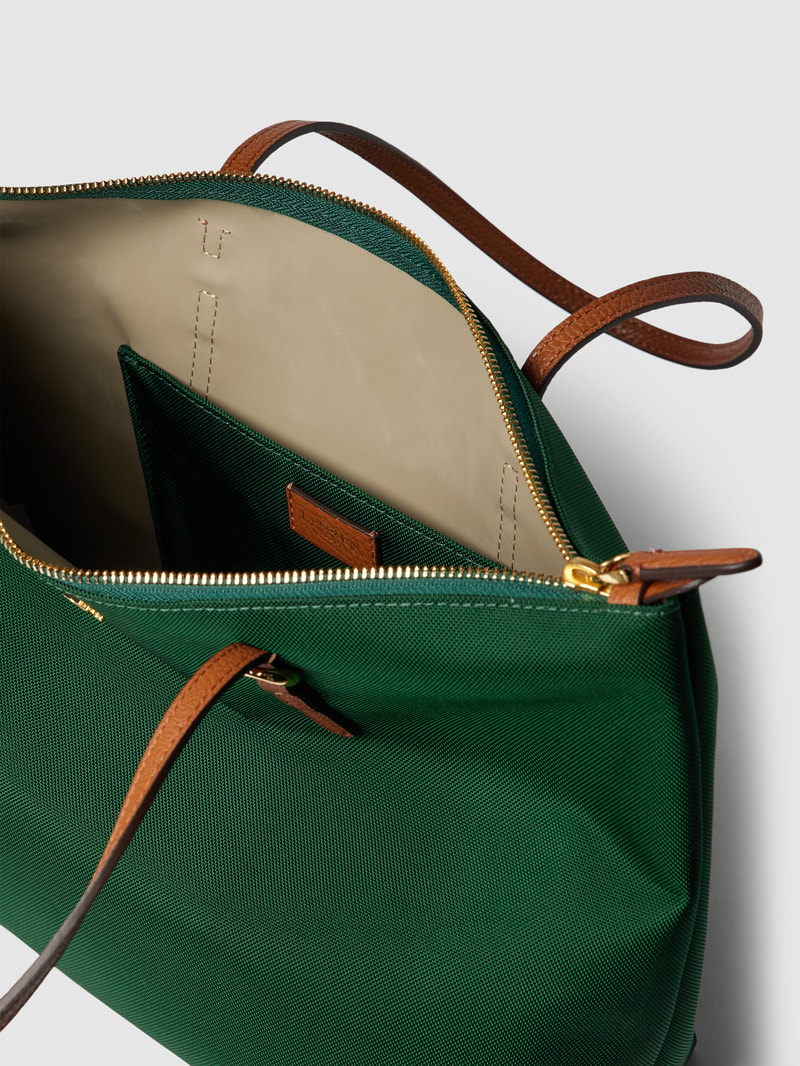 Tote Bag mit Label-Detail Modell 'KEATON' in dunkelgrün