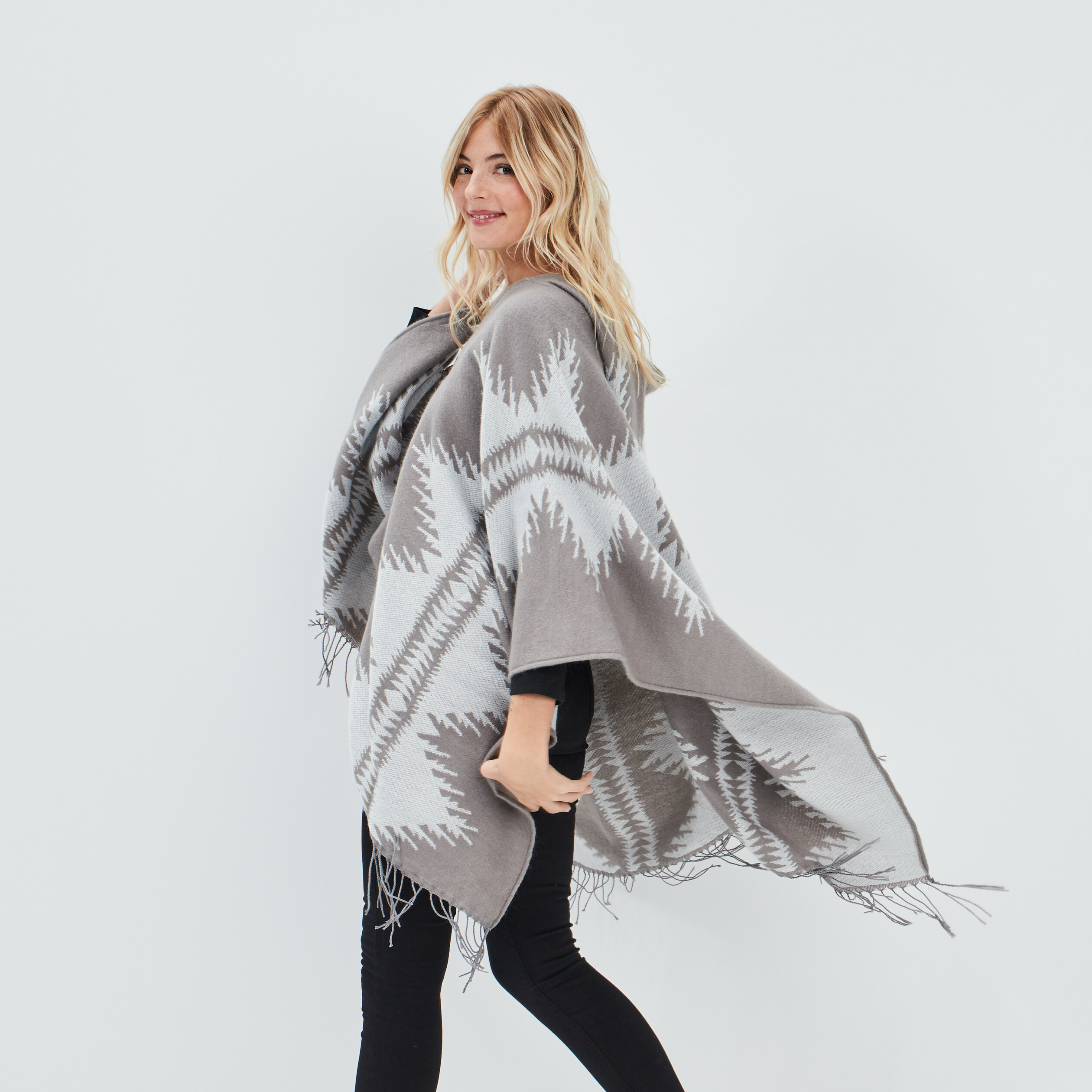 Poncho à capuche taupe femme | La Halle