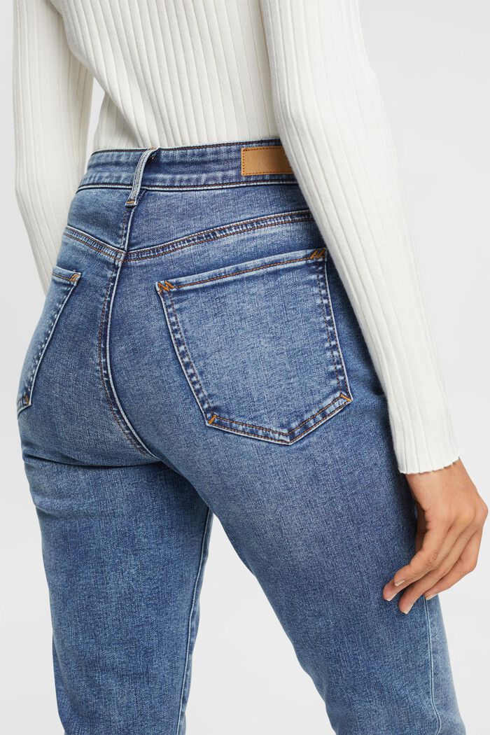 High Rise Jeans mit Washed-Out-Effect