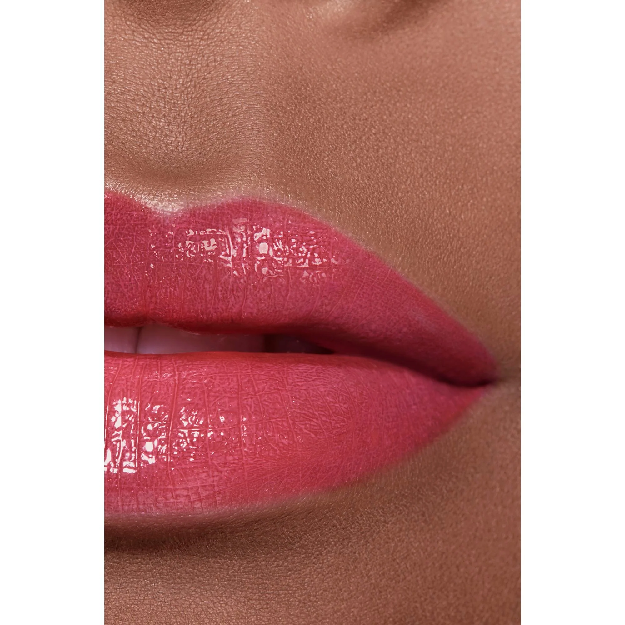 ROUGE COCO FLASH: COLOR, BRILLO E INTENSIDAD EN UN INSTANTE