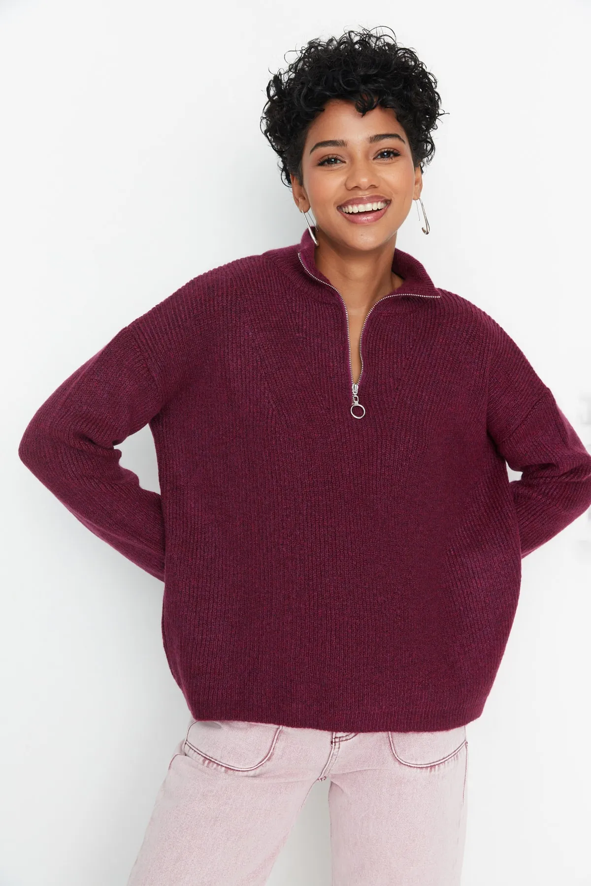 Trendyol Collection  Hellvioletter Strickpullover mit weicher Struktur und Reißverschluss TWOAW20XS0009