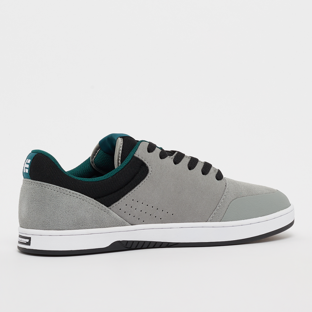 Etnies Marana 4101000403 030 / grau