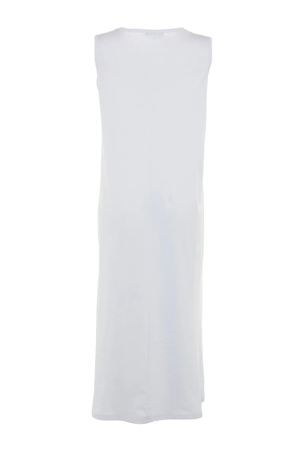 Trendyol Modest  Weißes ärmelloses Kleid mit Futter und Unterwäsche TCTSS21UK0034