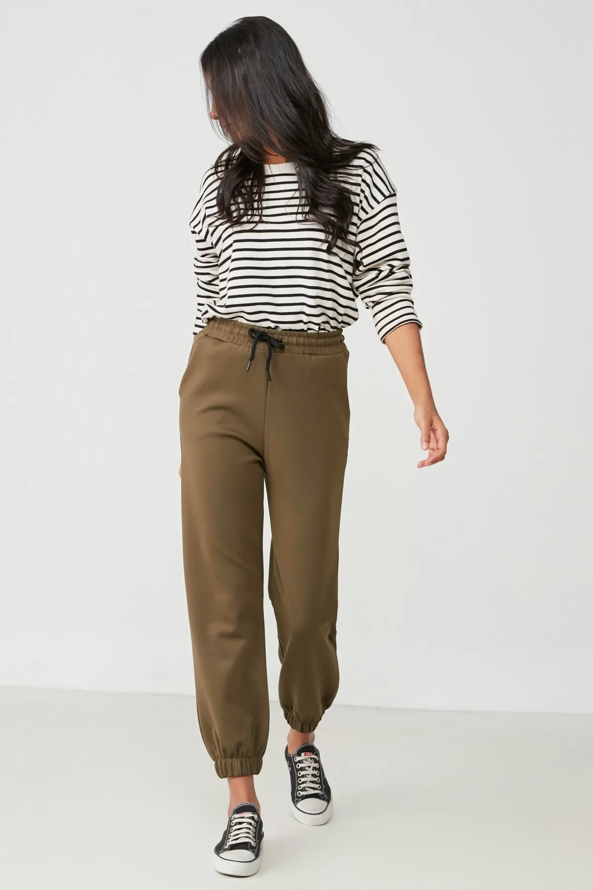 C&City  Jogger elastische Sport-Jogginghose 806 Khaki