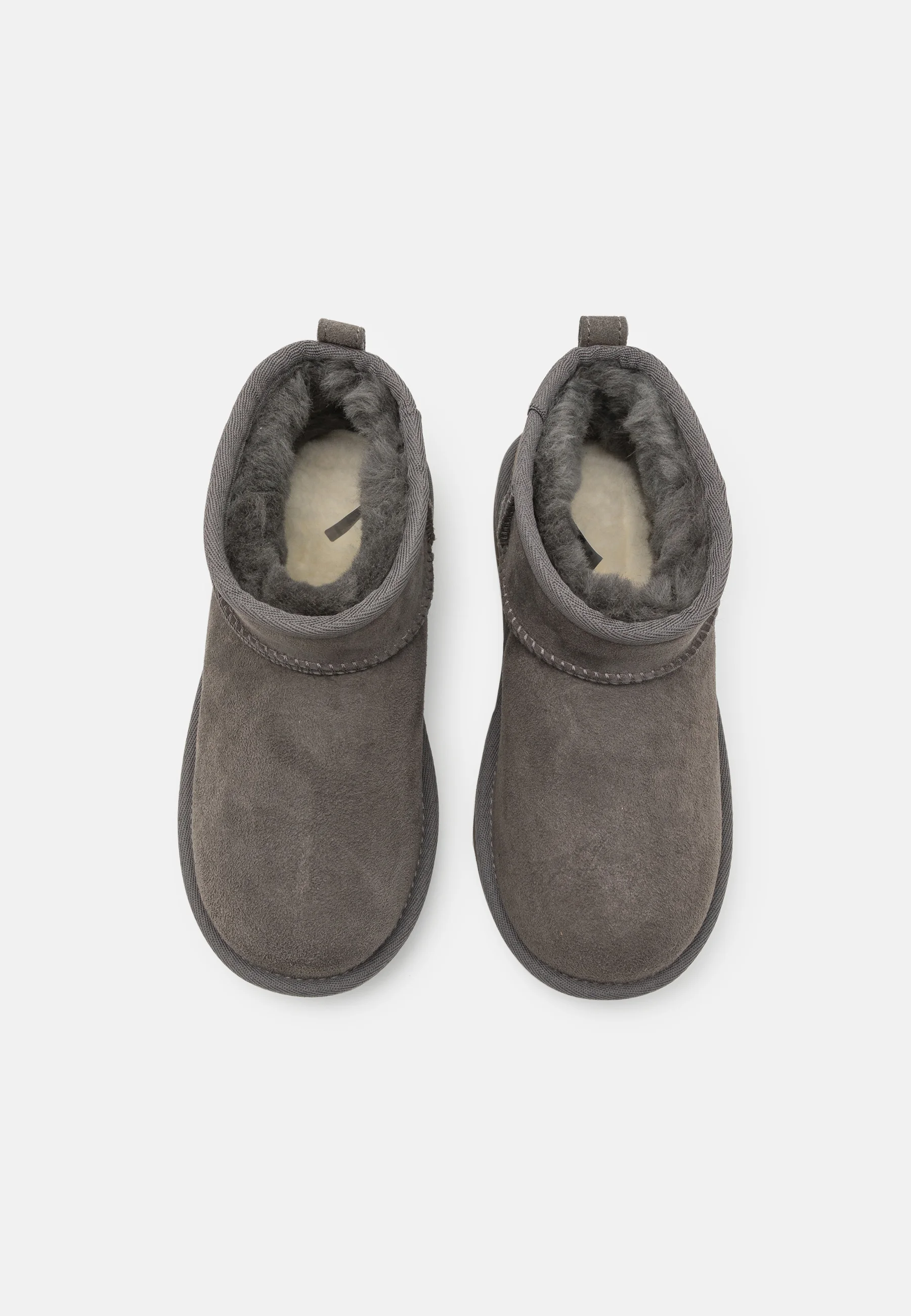 UGG CLASSIC ULTRA MINI UNISEX - Botines