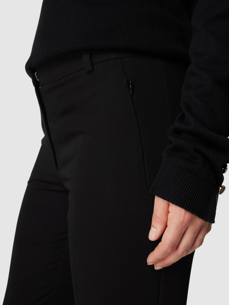 Stoffhose mit Bügelfalten in schwarz