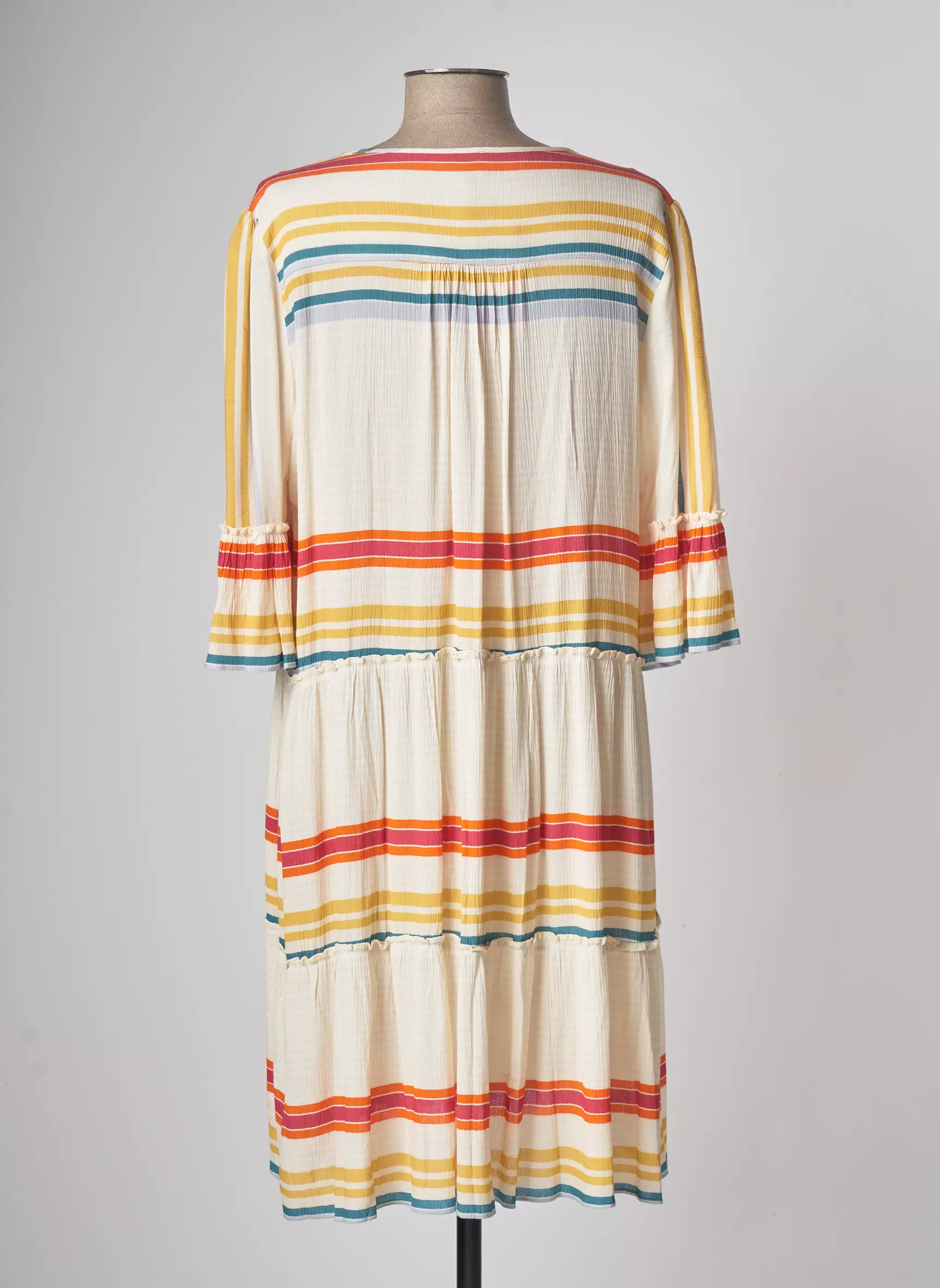 K Design Robes Mi Longues Femme couleur beige