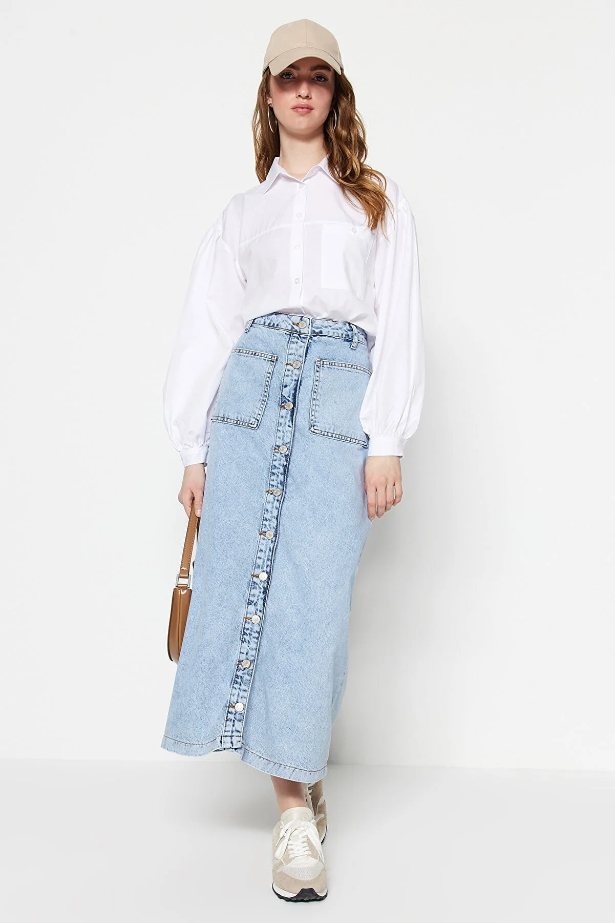Trendyol Collection  Hellblauer Denim-Jeansrock mit doppelter Tasche und hoher Taille TCTSS23EE00002