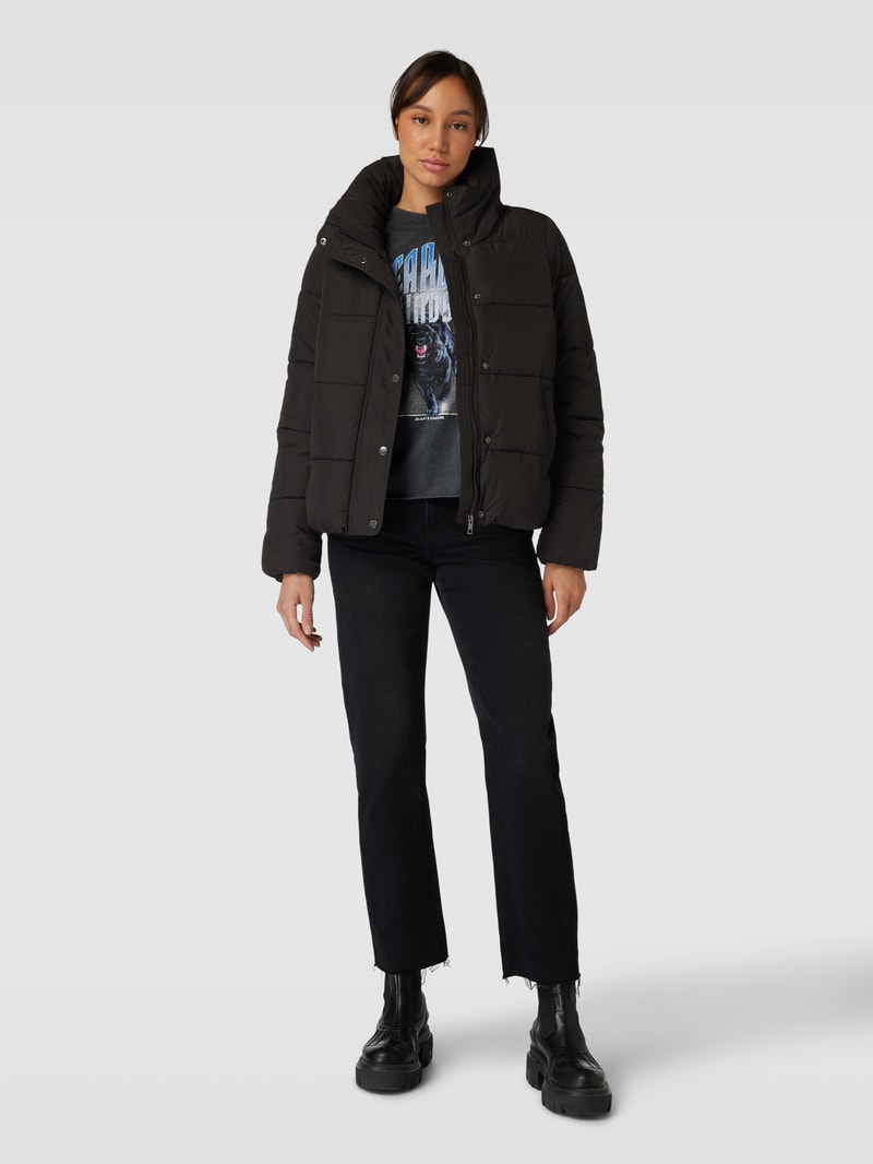 Steppjacke mit Stehkragen Modell 'NEWCOOL' in schwarz