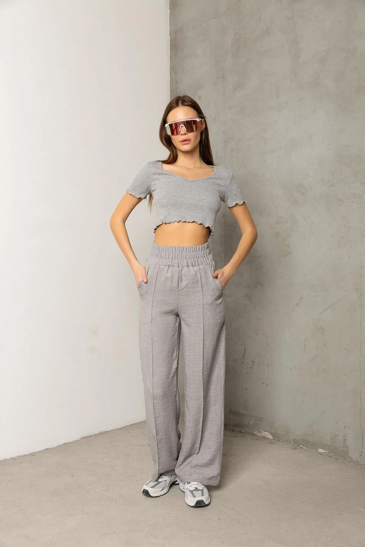 Domoda  Dekorative elastische Taille Weites Bein Doppeltasche Baumwolle Damenhose @Como
