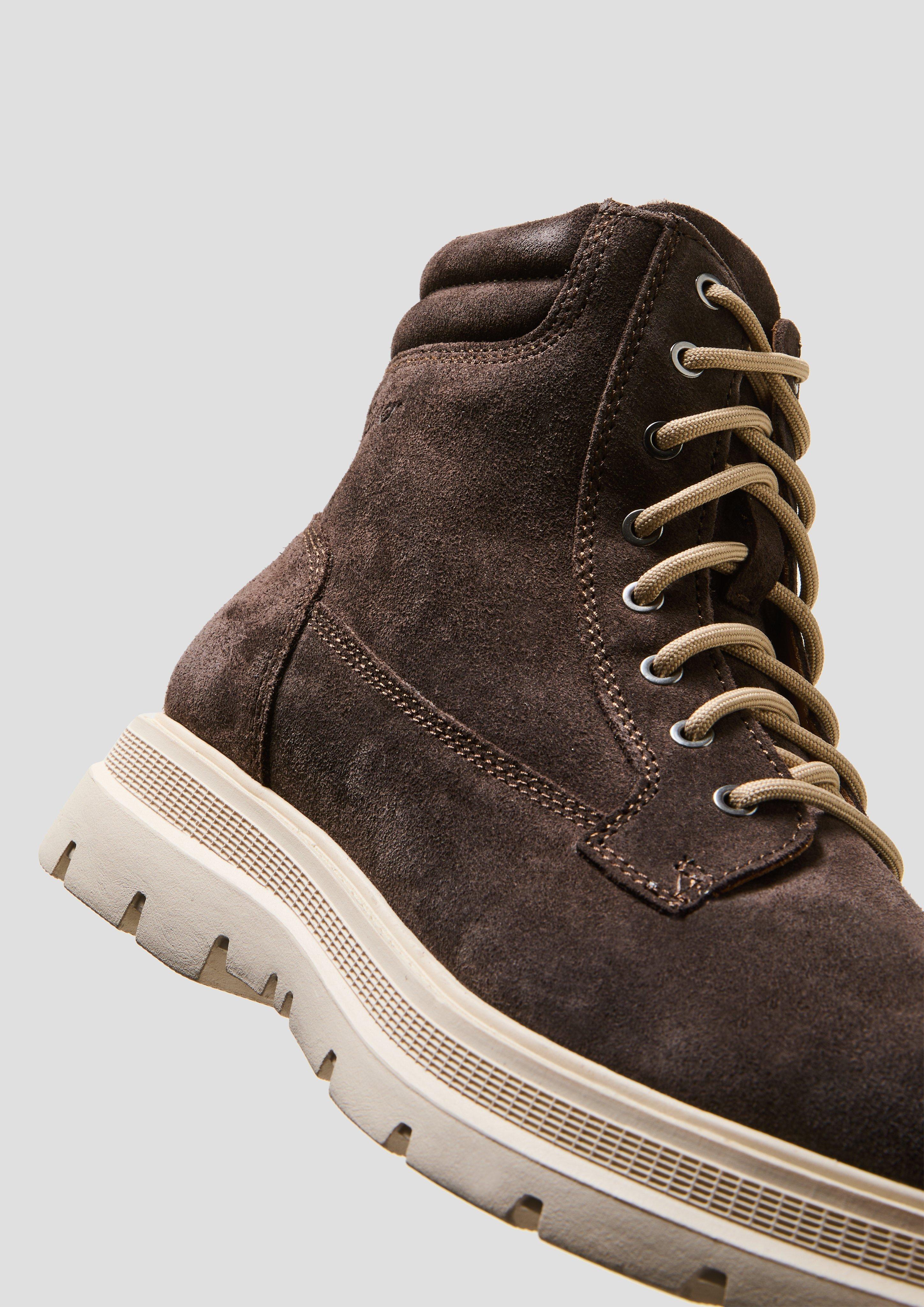 Gefütterte Boots aus Leder  6008612-302