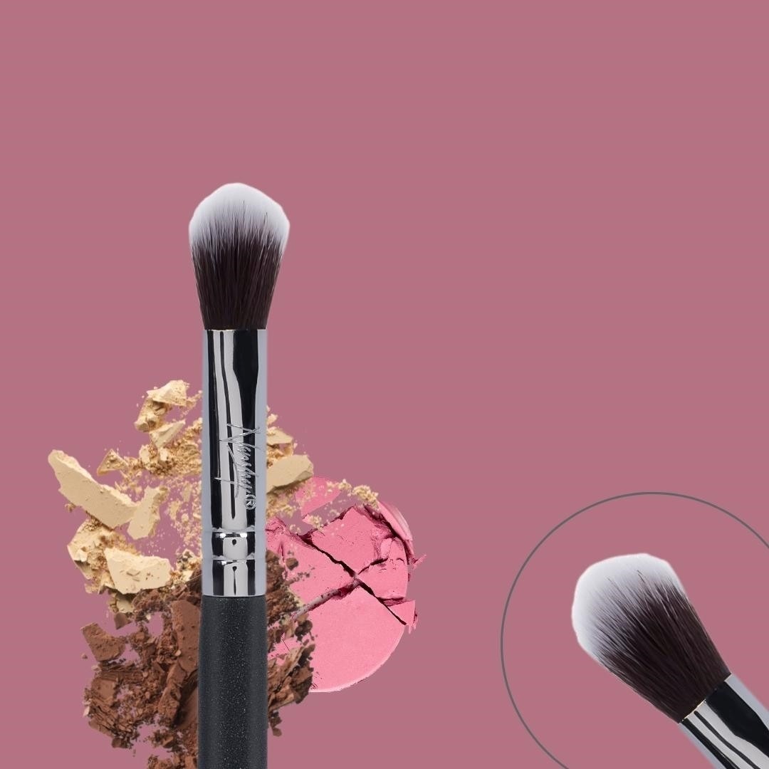 Blending Eyeshadow