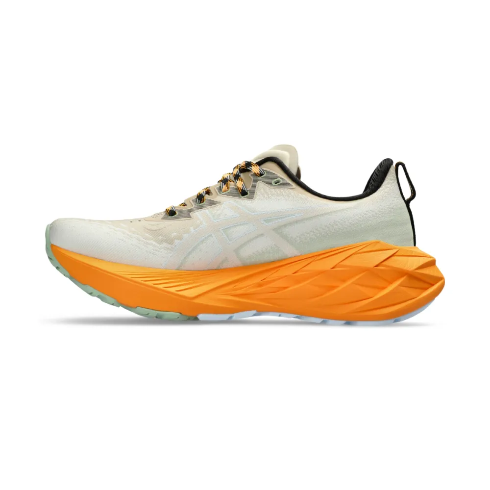 Asics Novablast 4 TR 1011B850-250 / braun