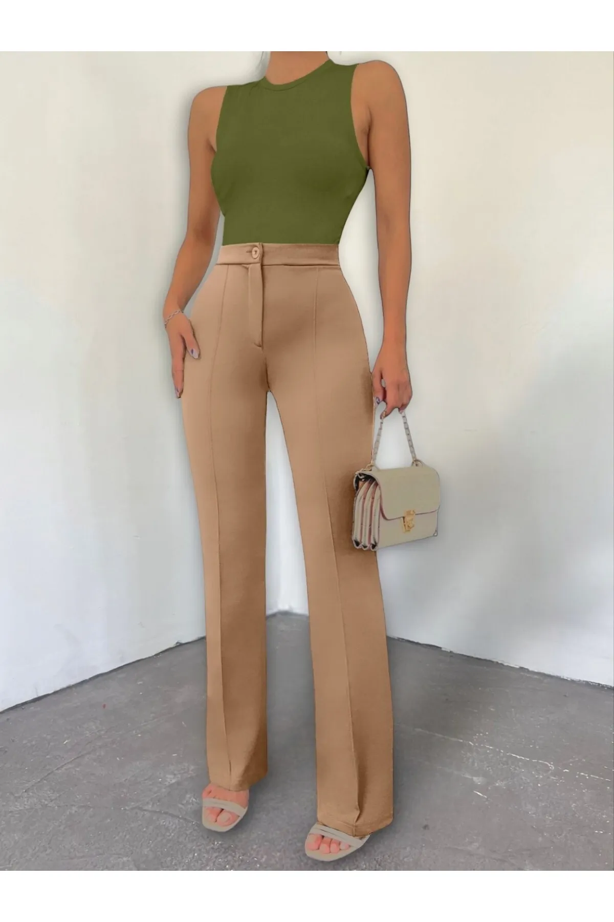 Modamorfo  Geknöpfte Lycra-Hose
