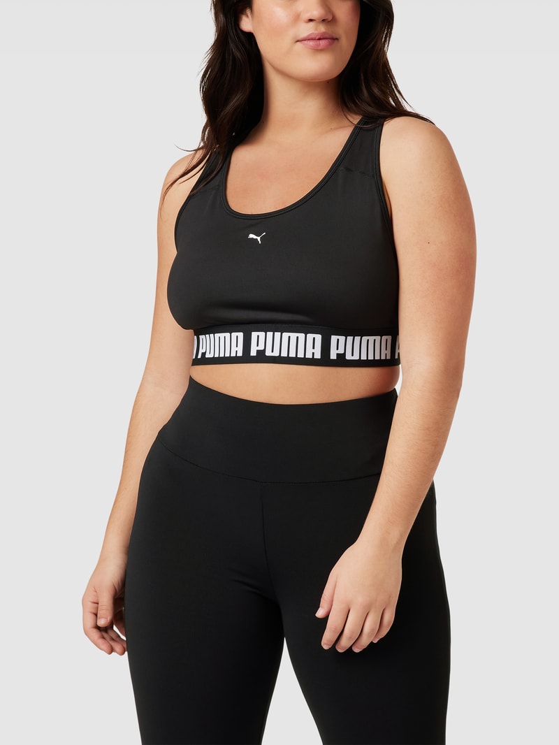 PLUS SIZE Sport-BH mit Racerback und U-Ausschnitt in schwarz