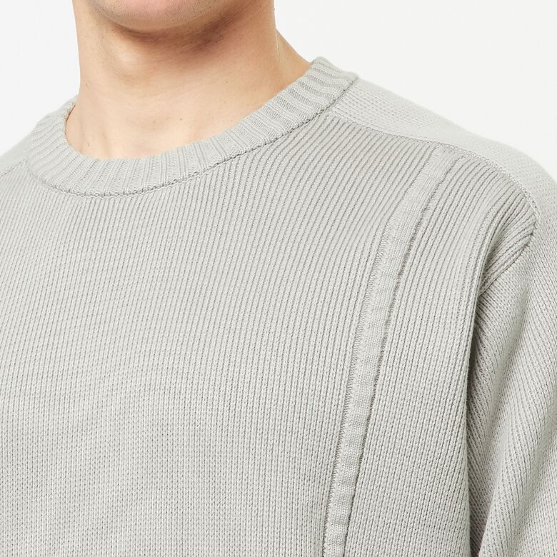 GR10K Embossed Crew Neck Knit pale grey