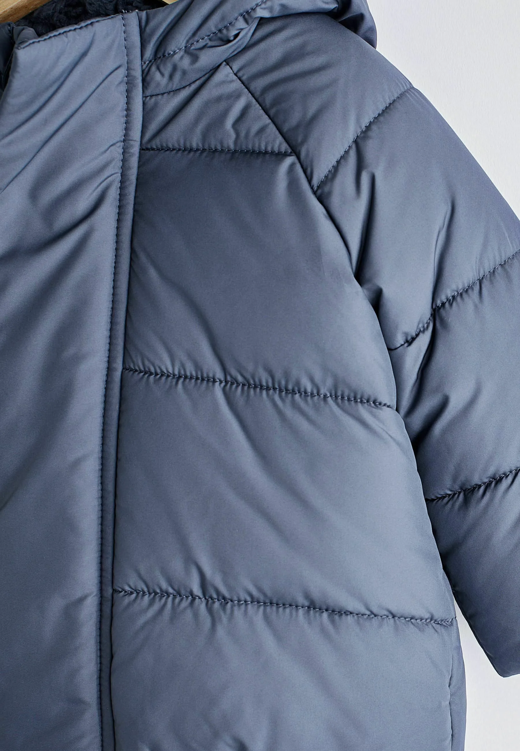 Siguiente HOODED PUFFER - Chaqueta de invierno