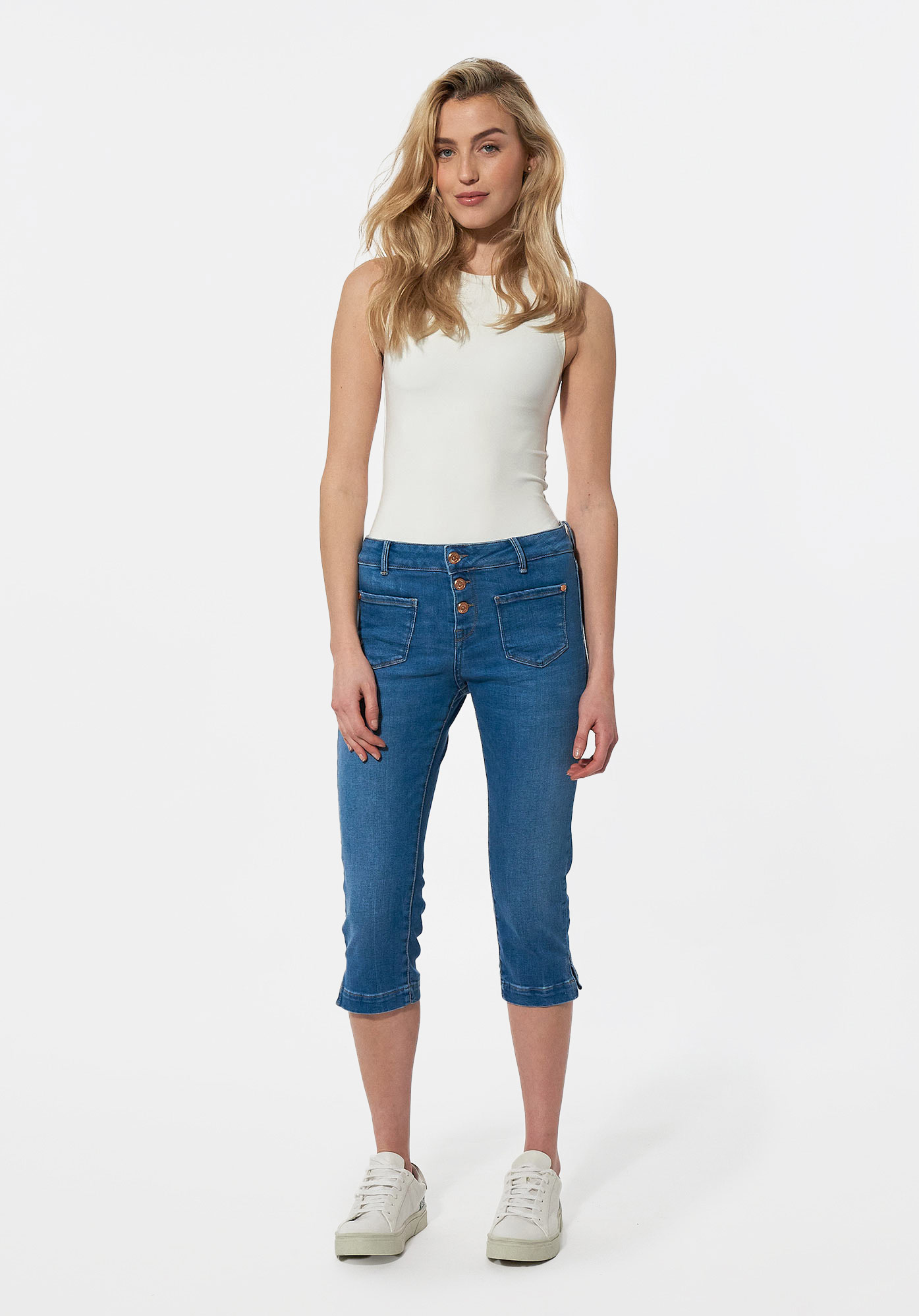 LOLI   Corsaire/Pantacourt slim  Femme