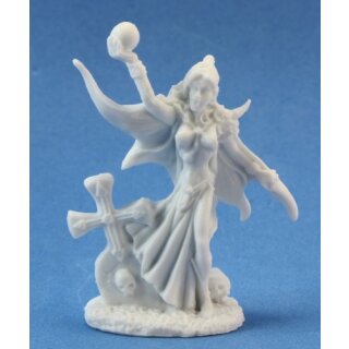 Naomi, Female Vampire (REA77027)