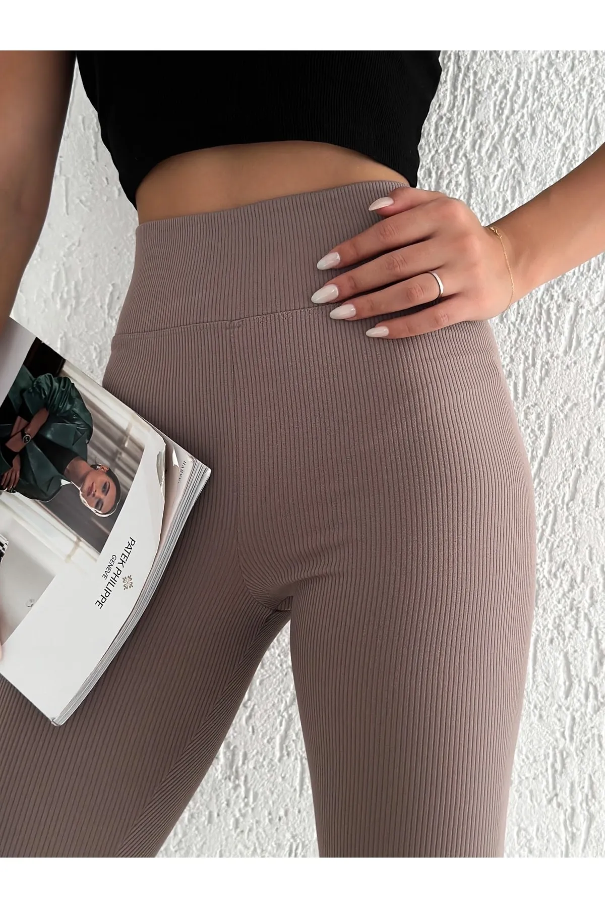 BEJNA  Gerippte Damen-Strumpfhose aus Nerz-Fleece mit hoher Taille