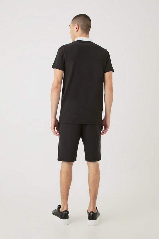 Slim-Fit Poloshirt mit 1/4 Reißverschluss & Shorts