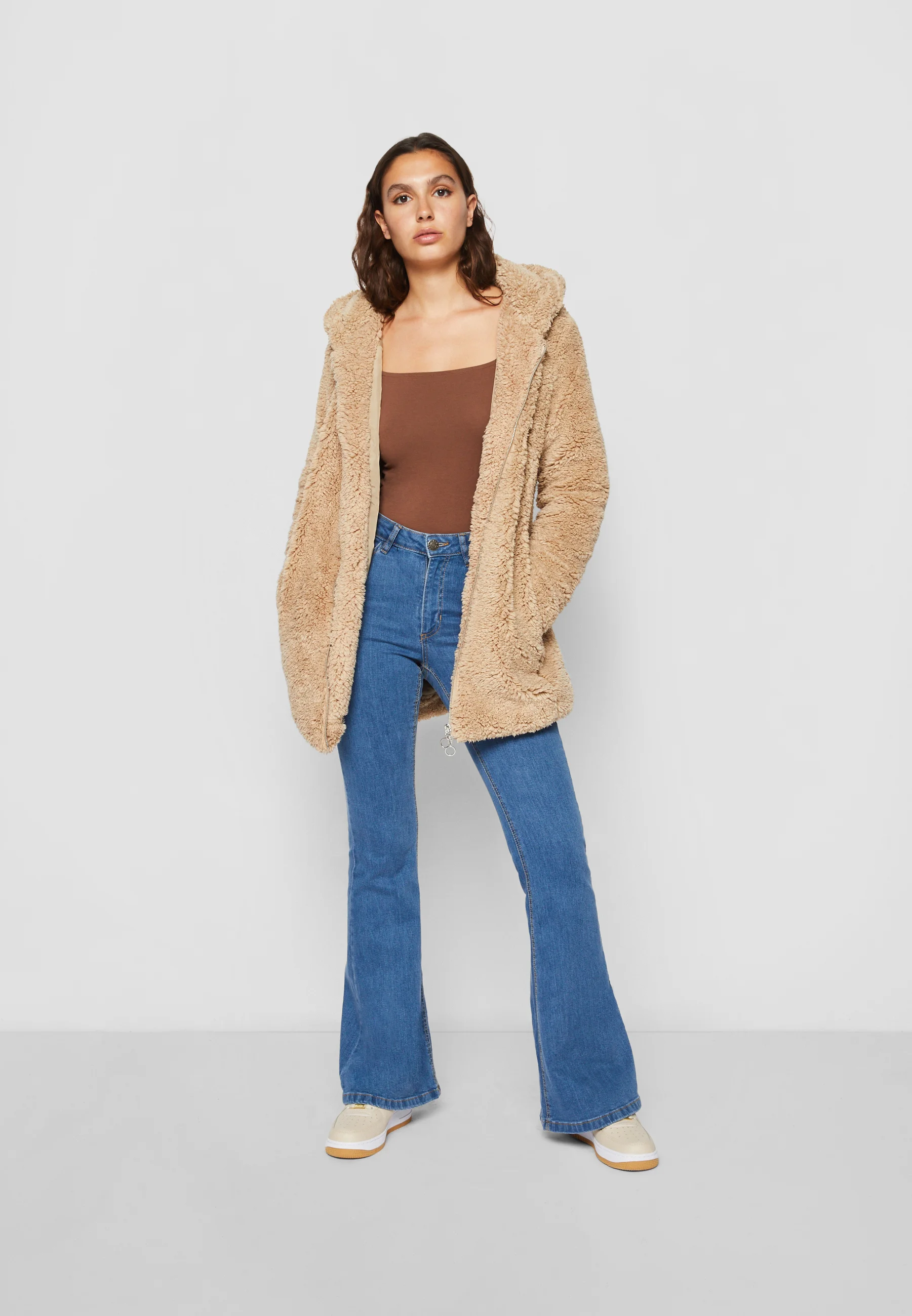 Chaqueta de sherpa para mujer Urban Classics - Abrigo de invierno