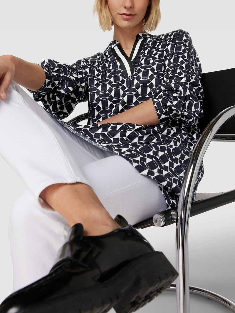 Longbluse mit Allover-Muster Modell 'SEASONAL NOS' in offwhite