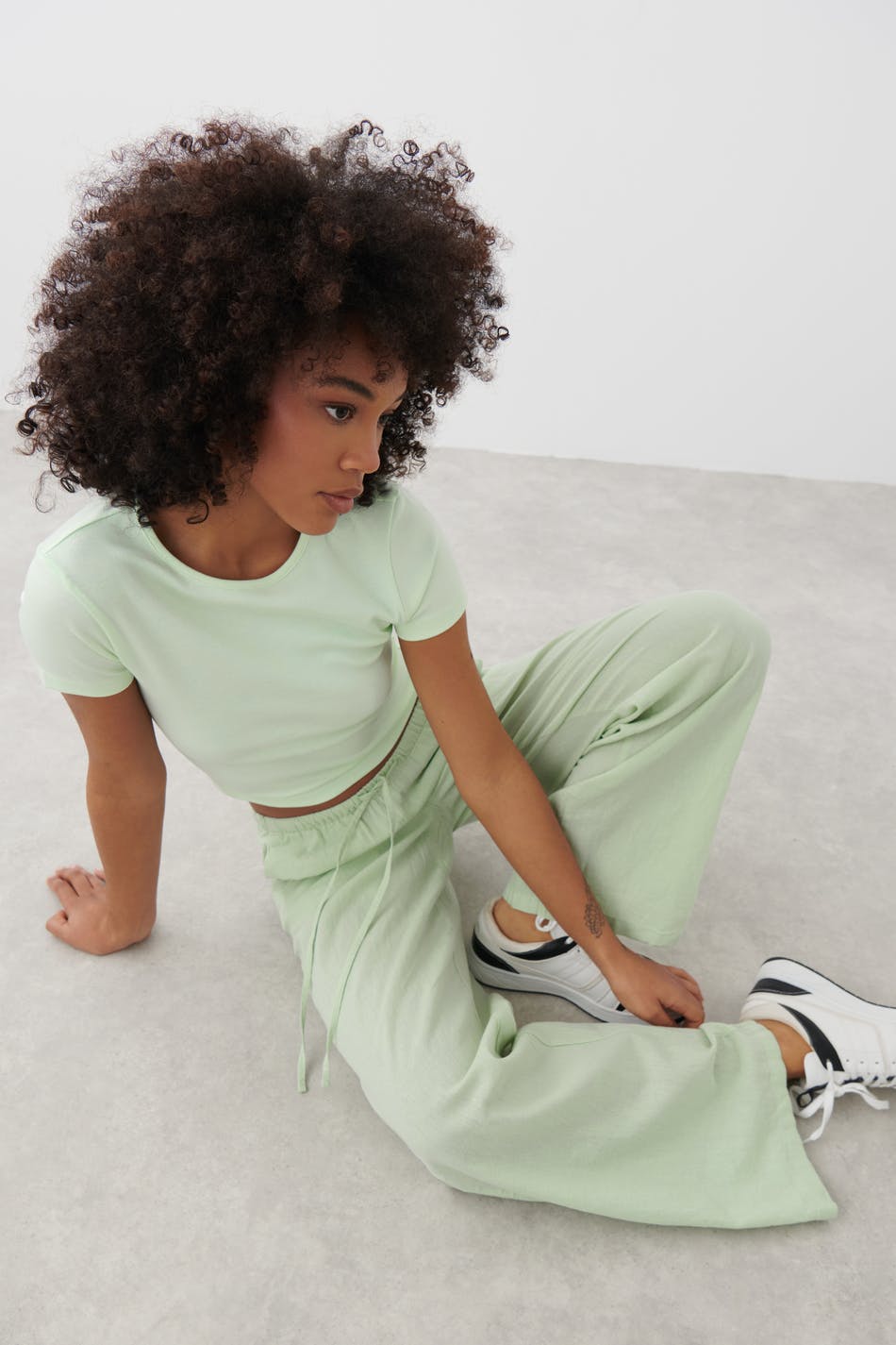 Linen blend trousers