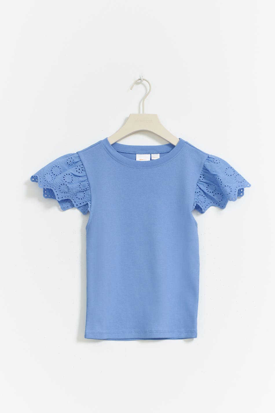 Y frill rib top