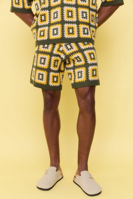 Lockere gehäkelte Shorts