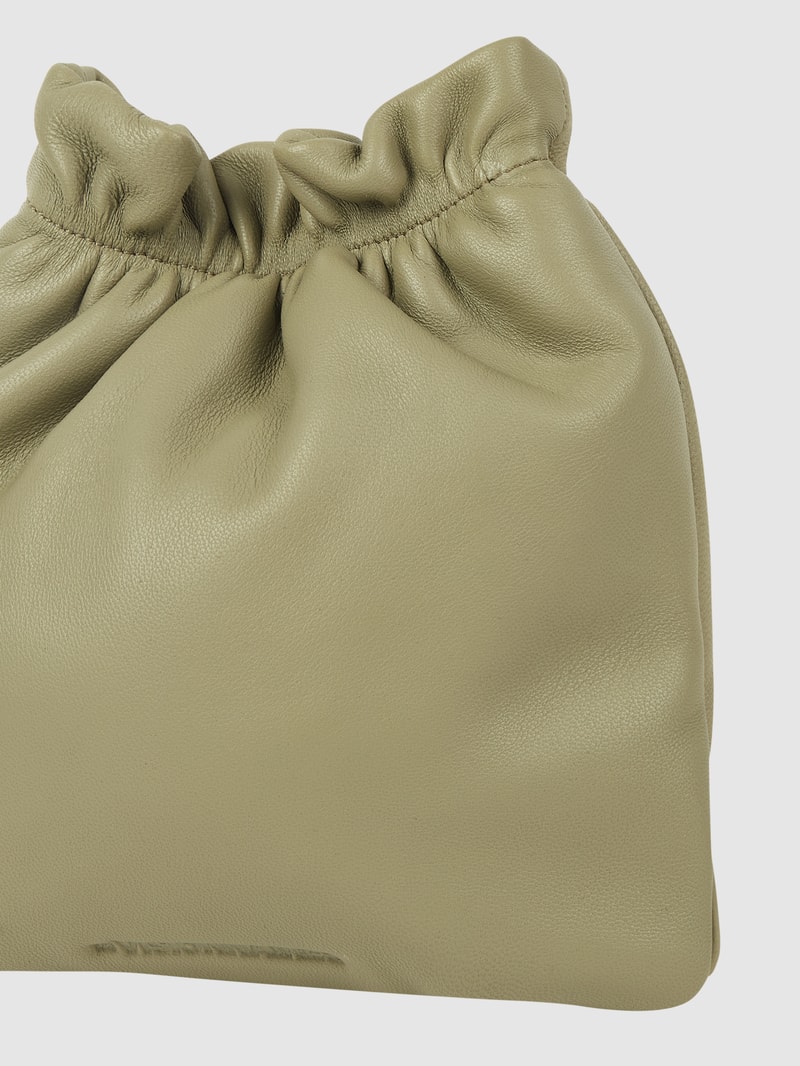 Crossbody Bag aus Leder Modell 'Lilou' in lindgrün