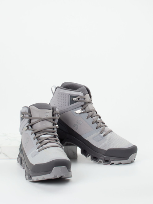 Boots-47014590036 ON