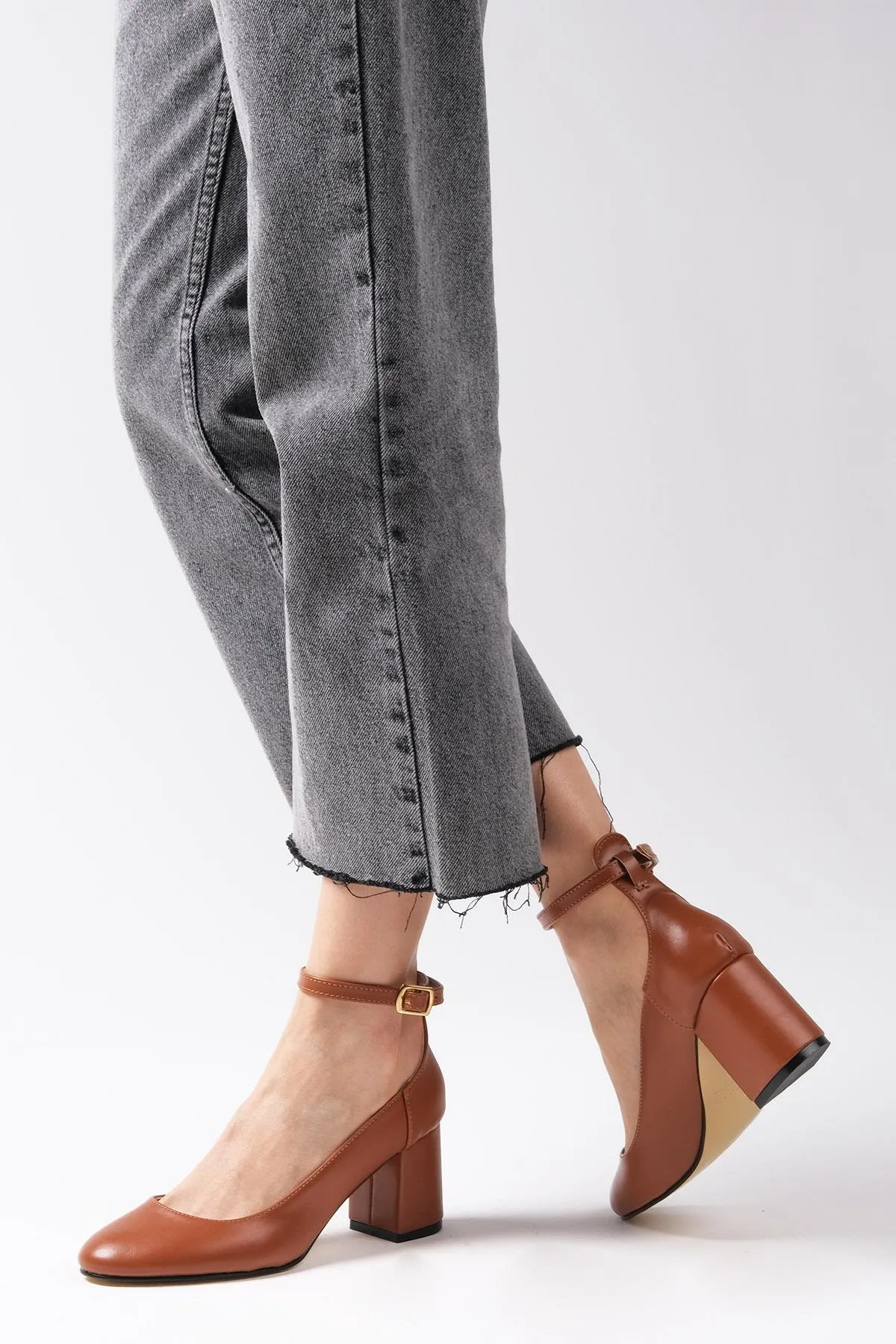 Mio Gusto  Celine Tan Color Damen-Schuhe mit Absatz